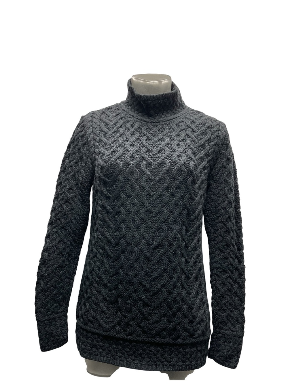 Aran Sweater Market Irish Cable-knit Merino Wool Sweater Size Small outdoor